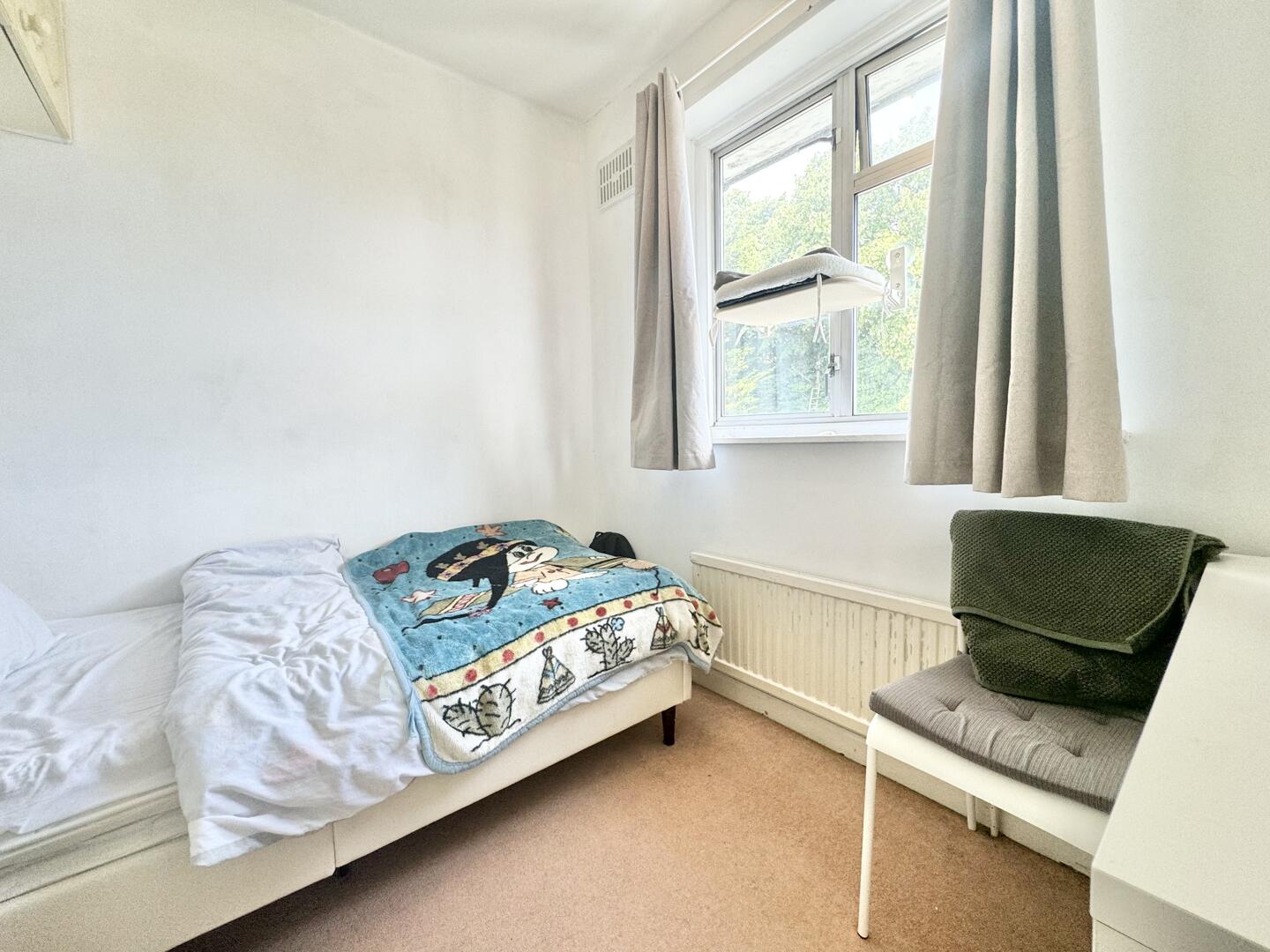 Littlefield Road, Edgware, London